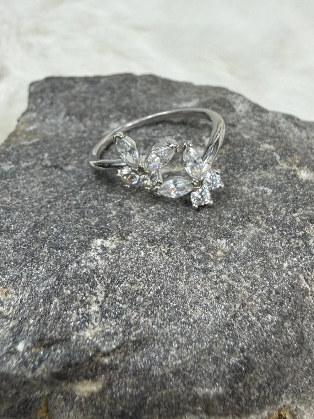 Double Butterfly CZ Ring Size 8.5 IBB CN 925
